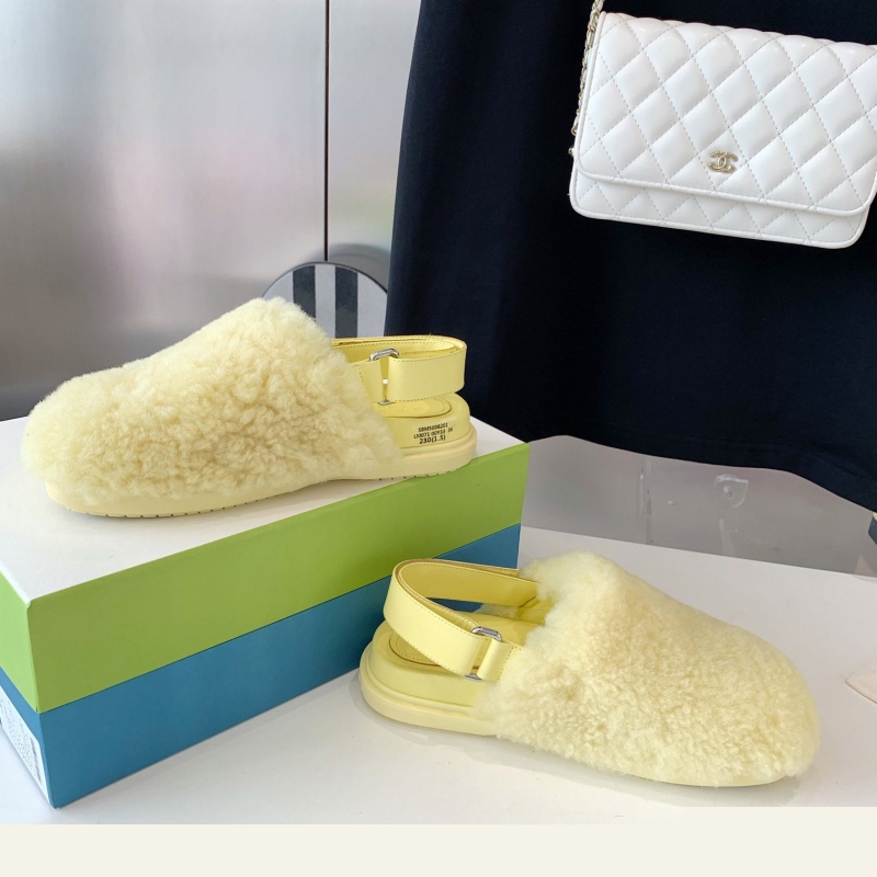 Other Slippers